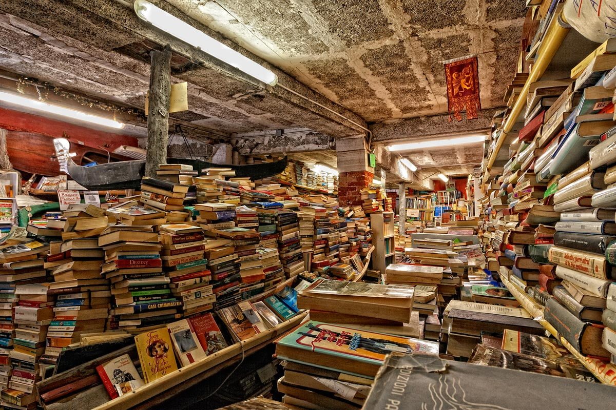 libreria acqua alta